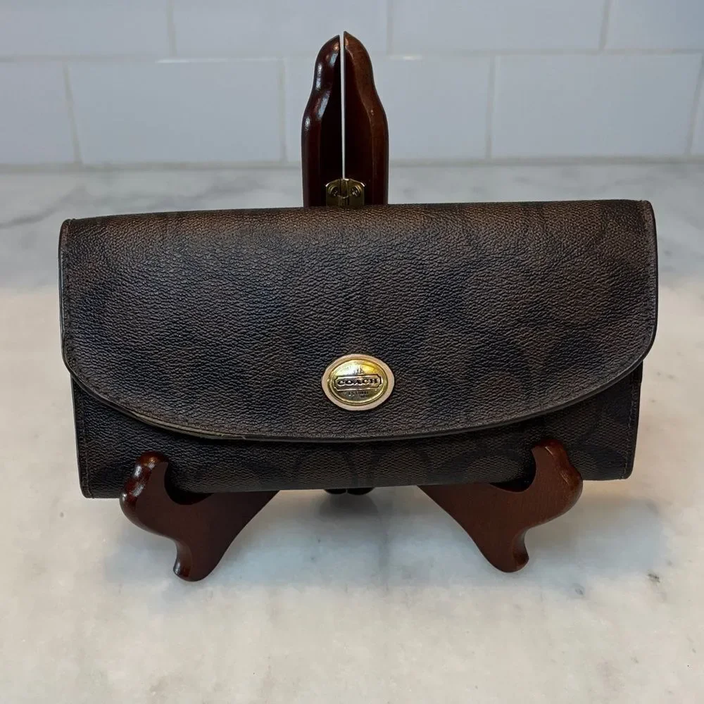 Coach Wallet Leather Signature Logo Coated Canvas Full Sized Slim